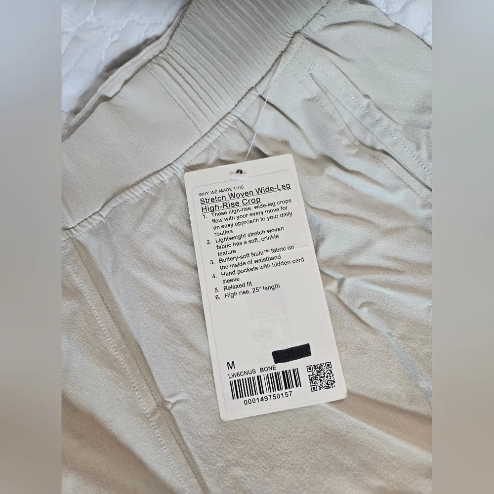 Lululemon Athletica Stretch Woven Wide-Leg High-Rise Crop Pants - Picture 2 of 6